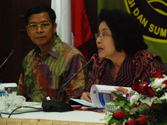 Mobil Dinas Dilarang Pakai BBM Subsidi, Konsumsi Premium Turun 2,4%, Pertamax Naik 8,5%